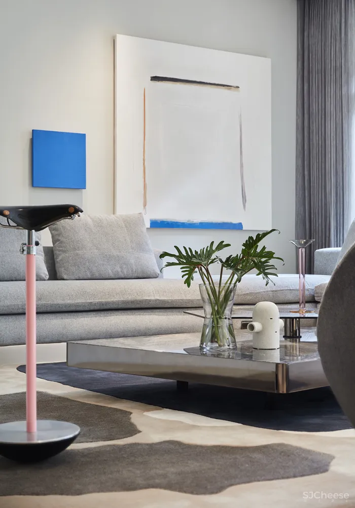 873㎡简约私宅 · 家是一个容器,盛放真实的自我!