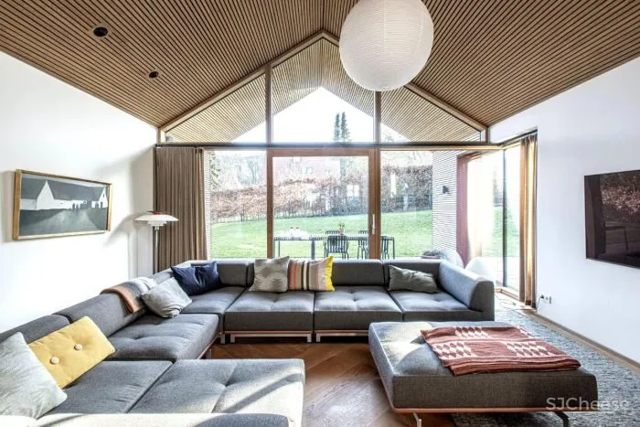 C.F. Møller设计 红砖堆砌的几何体 “E 别墅” 简约坚硬且舒适雅致