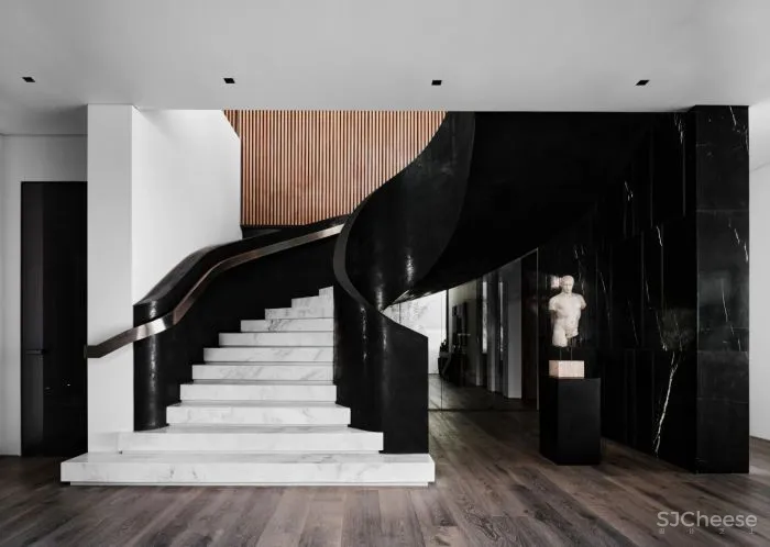 售价4.2亿,1688㎡高级黑别墅,有着怎样的设计!