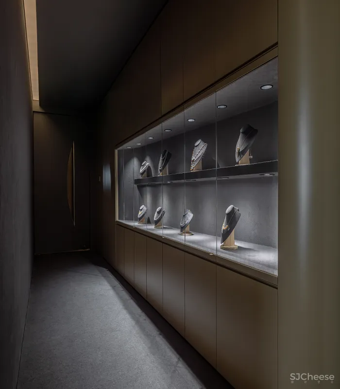 PDD深点设计 × CHARMANCE荟玥·珠宝:缔造非一般“寻宝”之旅