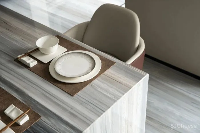 新作|前海人寿×LB凌奔设计:惠州合院,210㎡简约复式山居美墅