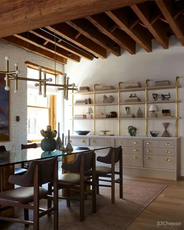 Kevin Dumais 低调奢华,一场来自中世纪的邂逅