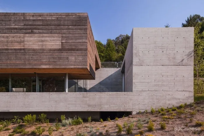 感受Carvalho Araújo的经典设计之美