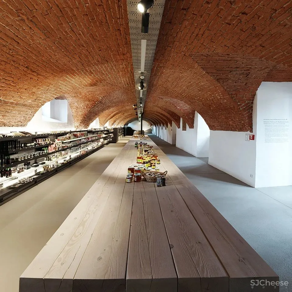 新作 将当地景观转化为抽象装置 自然公园游客中心空间设计 INNOCAD