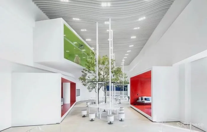 售楼处5大新玩法:美食餐厅 、超市、图书馆、游乐场......