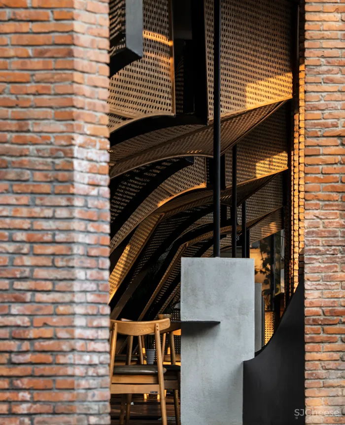 李聪 - 陈书灏 • 莫干山蚕种场｜历史保护建筑“化茧成蝶”