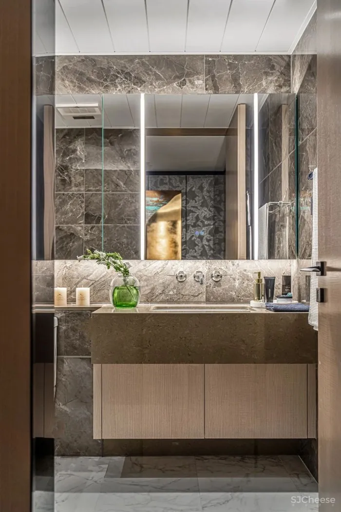 330m² 顶层豪宅,都市慢生活的无限畅想