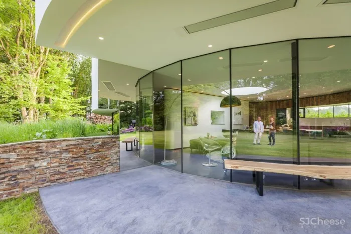 为一条狗设计的全景别墅