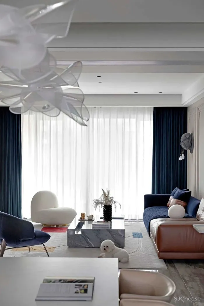 杭州尔间设计丨相半一个幸福的四口之家