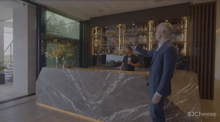 4.2亿比弗利山庄豪宅，1688㎡奢华内饰，光卫生间就14个！