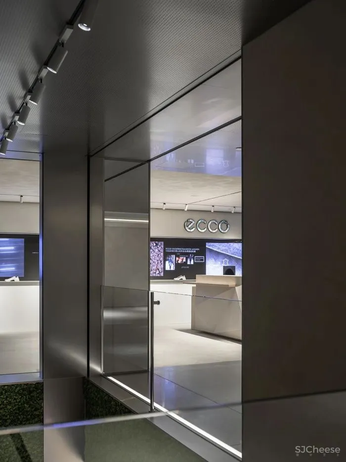 新作丨 红山设计 ECCO全球旗舰店造梦空间,未来世界的修辞