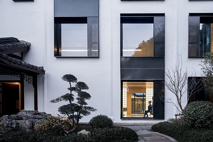 抬头便是自由~零壹城市创造“度假式办公”新空间