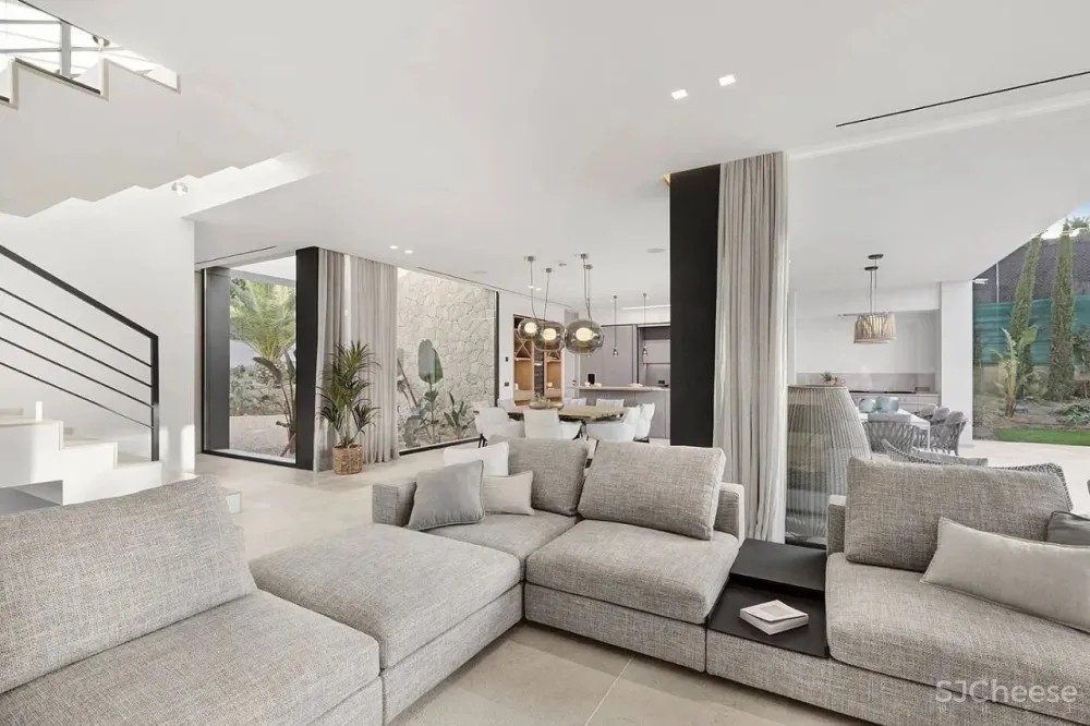 JaimeSalvá 简约别墅设计