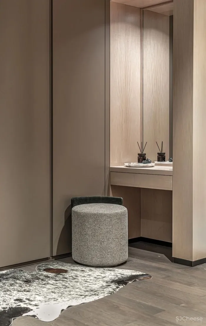 330m² 顶层豪宅,都市慢生活的无限畅想