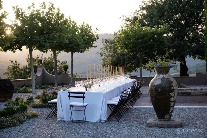 意大利翁布里亚庄园酒店Ristorante Alle Scuderie-这家即将开业的千年庄园酒店,美轮美奂!