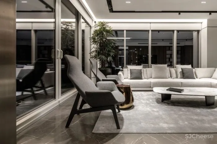 乌克兰高级灰,最纯粹的豪宅格调 YoDezeen Architects