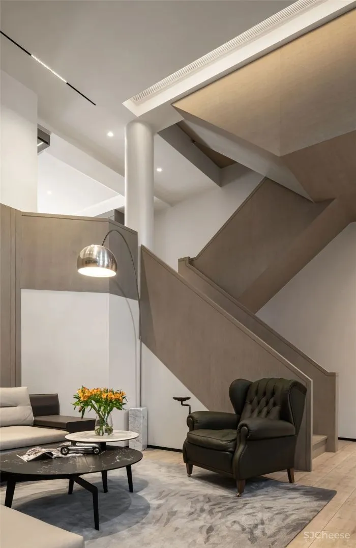 马蹄莲设计：或远亦近，舒缓的自然主义