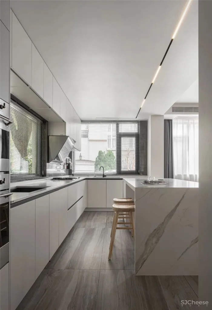 马蹄莲设计：或远亦近，舒缓的自然主义