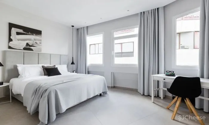 拒绝循规蹈矩,这个现代风公寓被“造”的十分有趣!