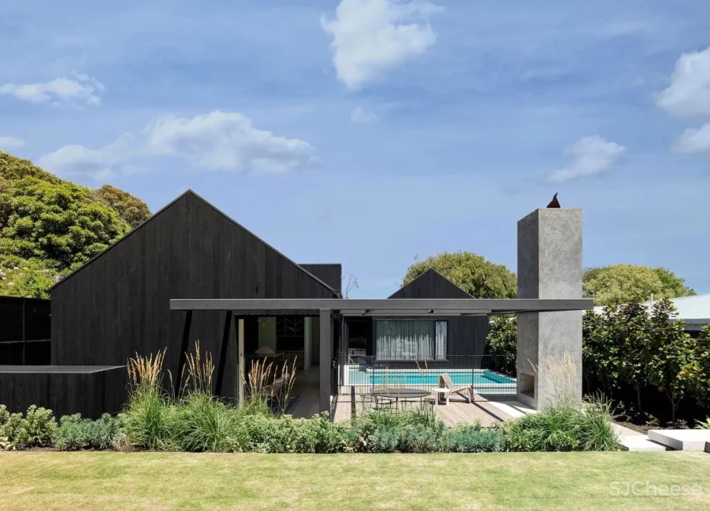 【Dan Webster】用建筑本身构筑纯净空间