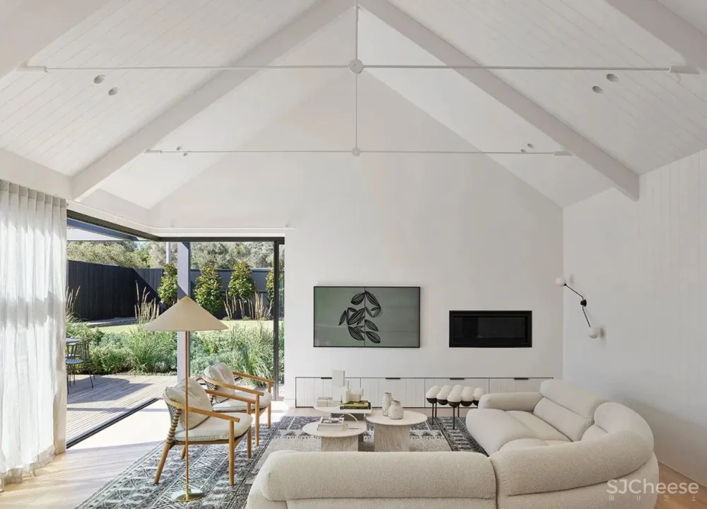 【Dan Webster】用建筑本身构筑纯净空间