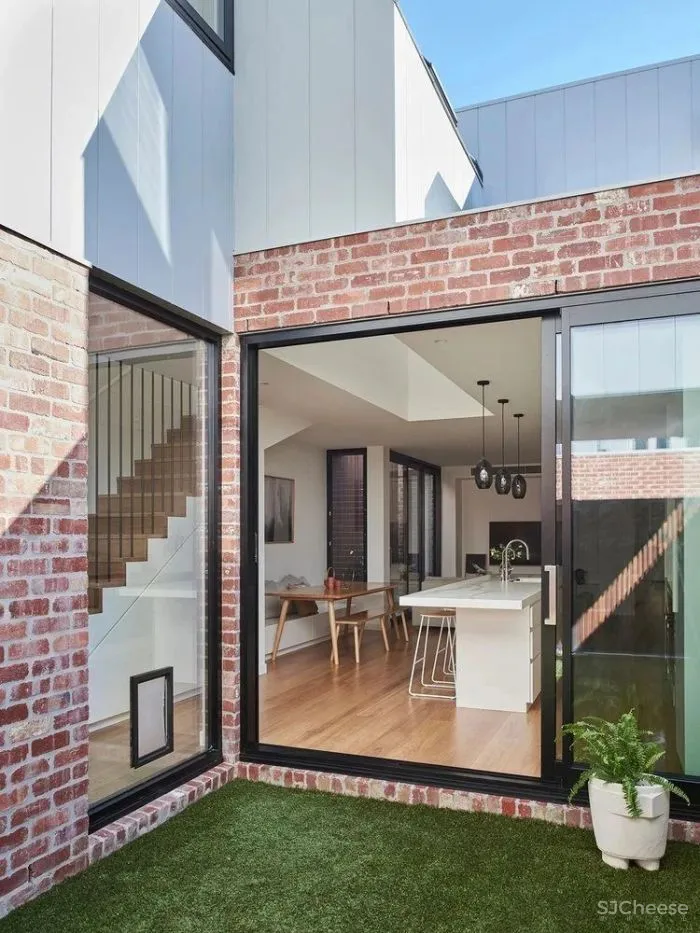 【Dan Webster】用建筑本身构筑纯净空间