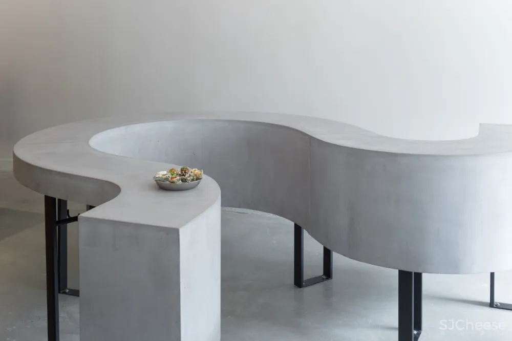 Batay Csorba Architects │加拿大唐人街混凝土设计美学