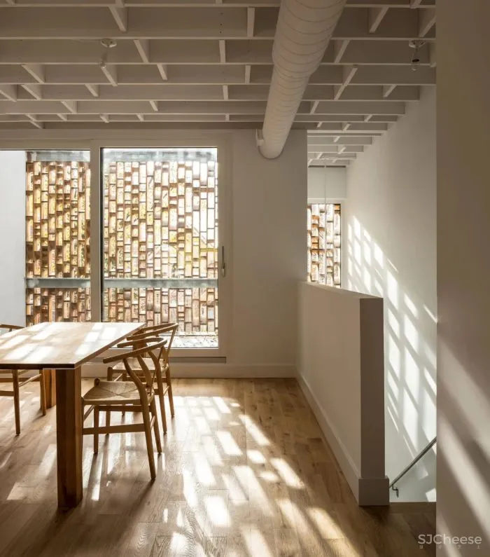 Batay Csorba Architects │加拿大唐人街混凝土设计美学