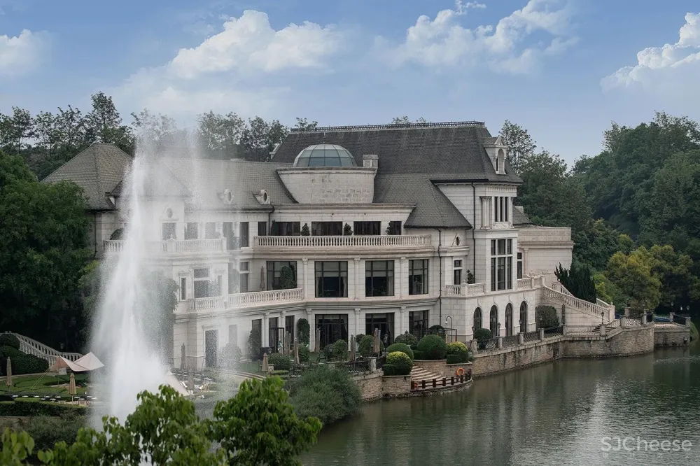 新作|成都1000㎡典雅豪宅,一场时光彼岸的文艺复兴