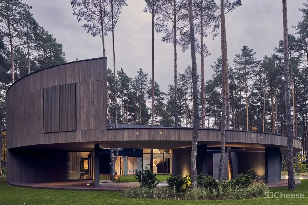 波兰,伊扎贝林,圆形木屋 Mobius Architekci