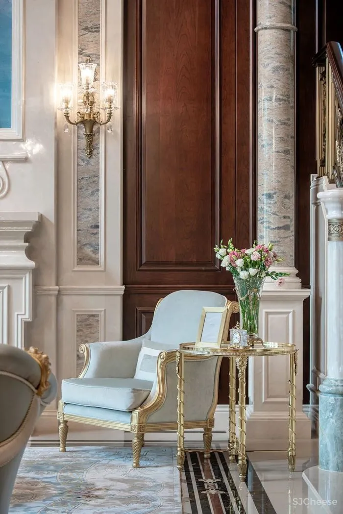 新作|成都1000㎡典雅豪宅,一场时光彼岸的文艺复兴