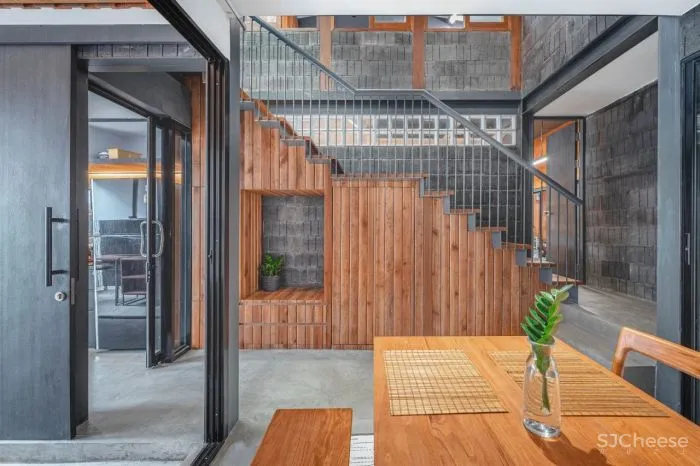 泰国王子餐厅Pae Thewaraj BodinChapa Architects