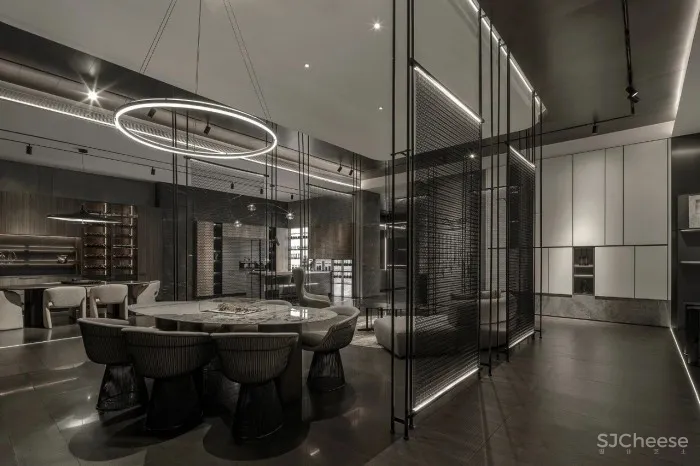 新作｜唐忠汉：环形净透延伸的材质光泽