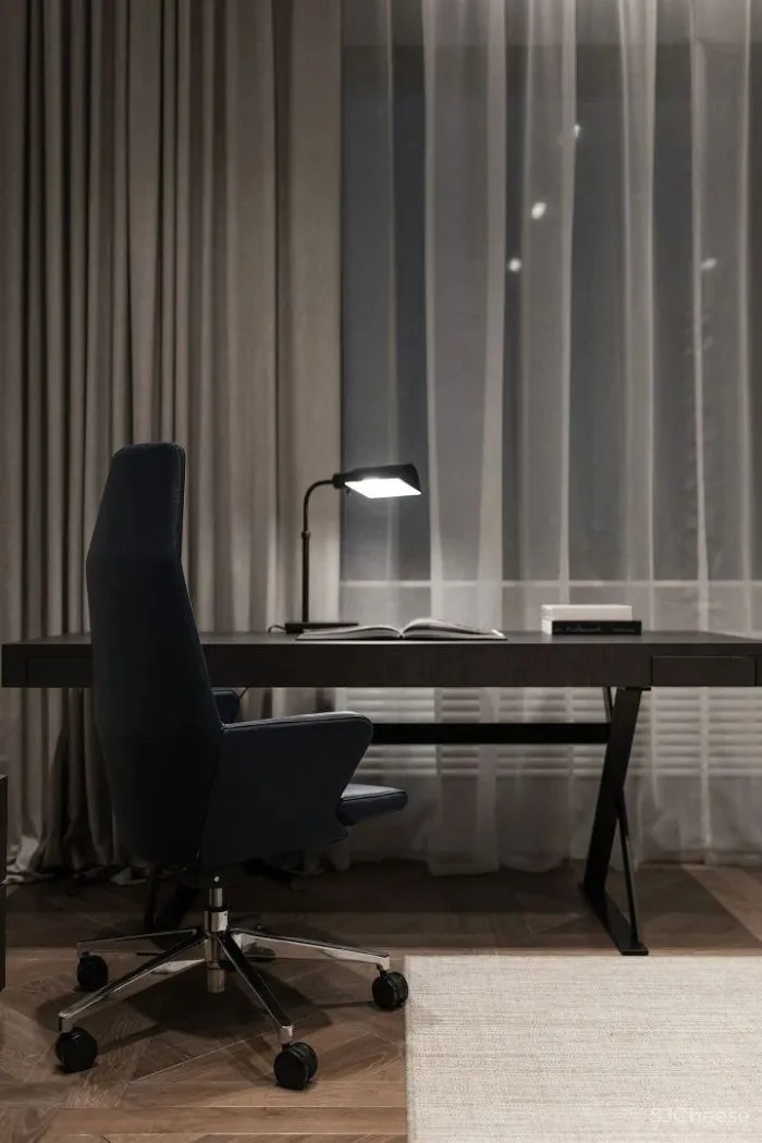 乌克兰高级灰,最纯粹的豪宅格调 YoDezeen Architects