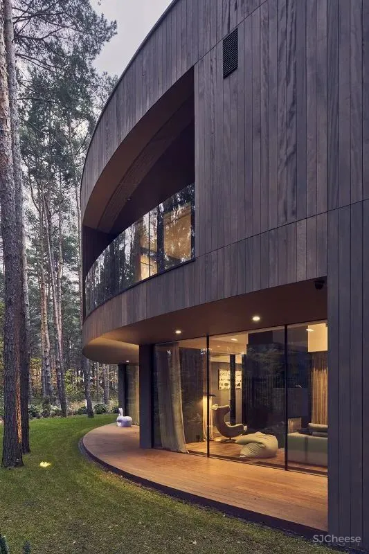 波兰,伊扎贝林,圆形木屋 Mobius Architekci