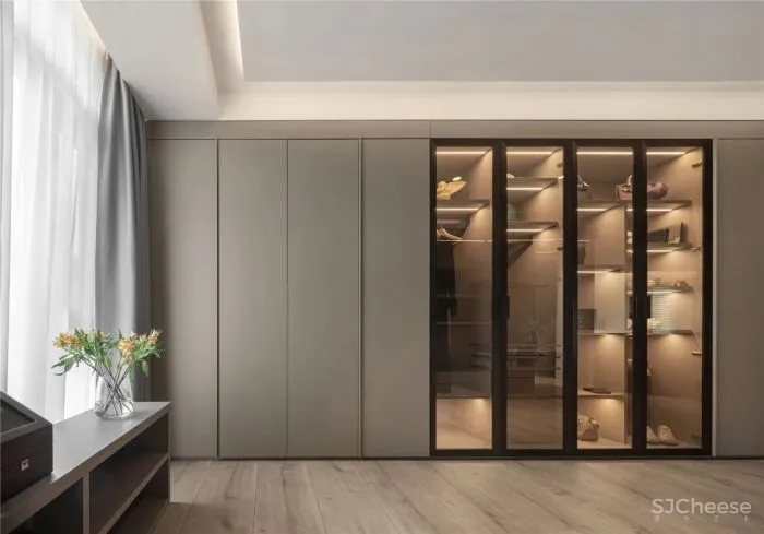 马蹄莲设计：或远亦近，舒缓的自然主义