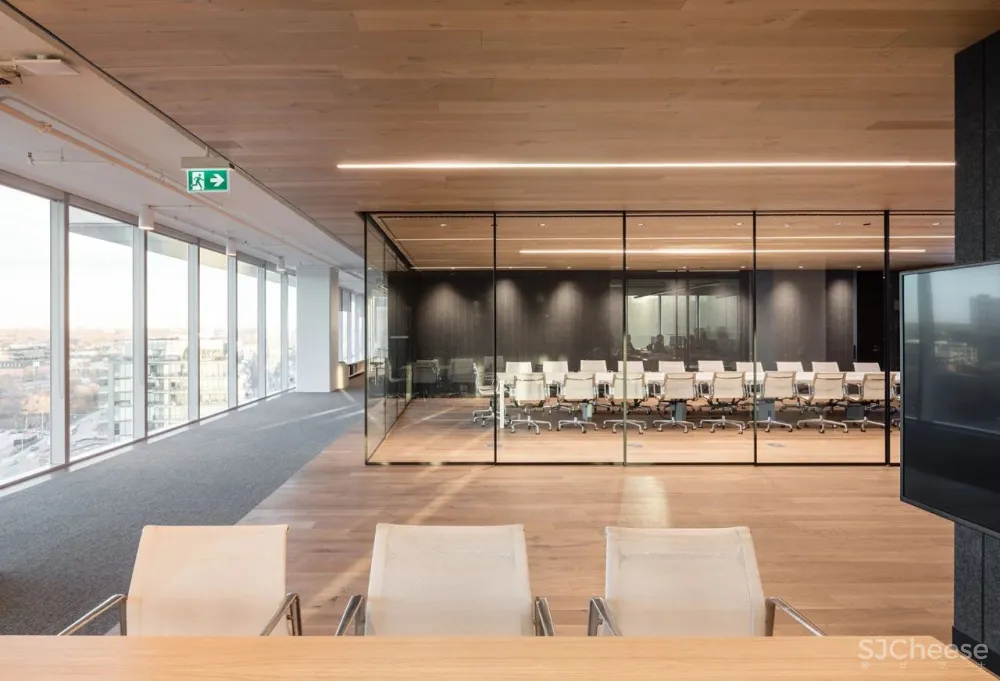 毕马威建筑师事务所优雅的多伦多办公室