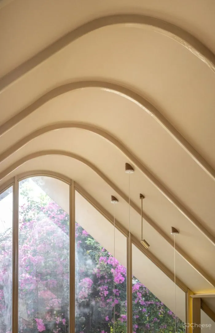 泰国王子餐厅Pae Thewaraj BodinChapa Architects