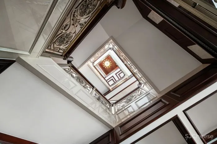 新作|成都1000㎡典雅豪宅,一场时光彼岸的文艺复兴