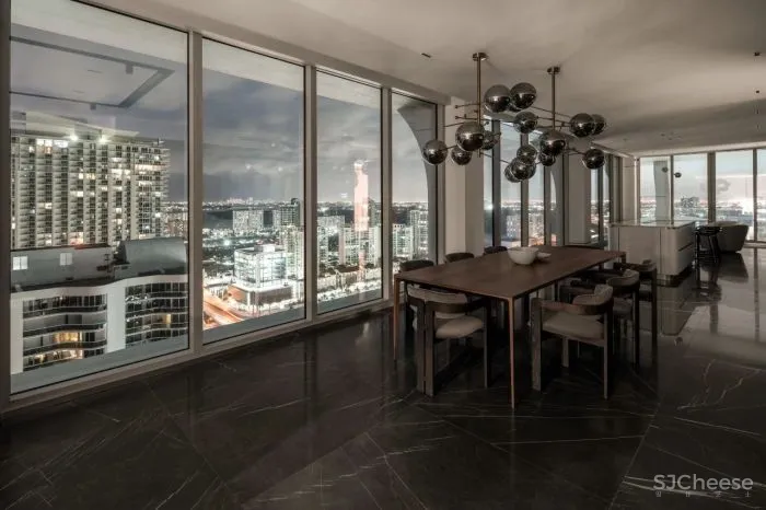 乌克兰高级灰,最纯粹的豪宅格调 YoDezeen Architects