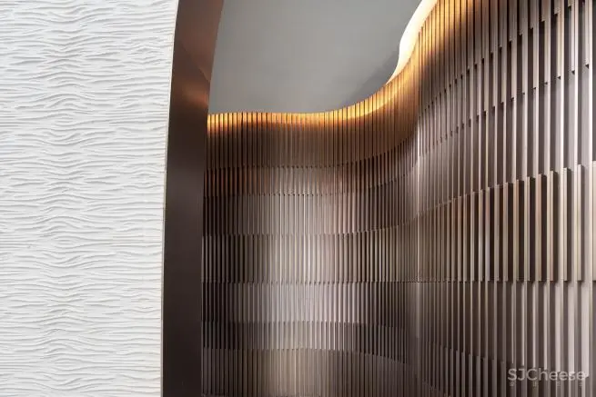 城市脊线上的璀璨之光 —德商彰泰佳兆业·翡丽天玺营销中心-锐度设计