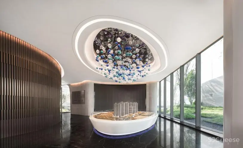 城市脊线上的璀璨之光 —德商彰泰佳兆业·翡丽天玺营销中心-锐度设计