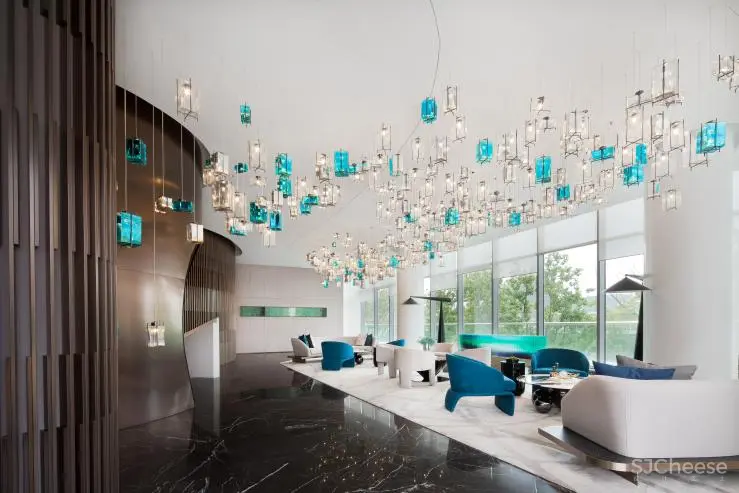 城市脊线上的璀璨之光 —德商彰泰佳兆业·翡丽天玺营销中心-锐度设计