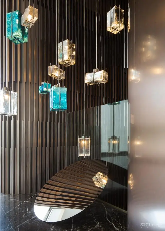 城市脊线上的璀璨之光 —德商彰泰佳兆业·翡丽天玺营销中心-锐度设计