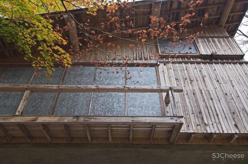 日本大师的简朴房子废弃30年后修缮完成,平静背后的时间感让人心动