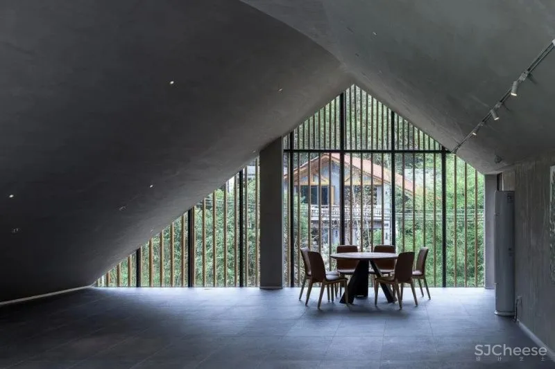 南昆秘境艺术餐厅，惠州