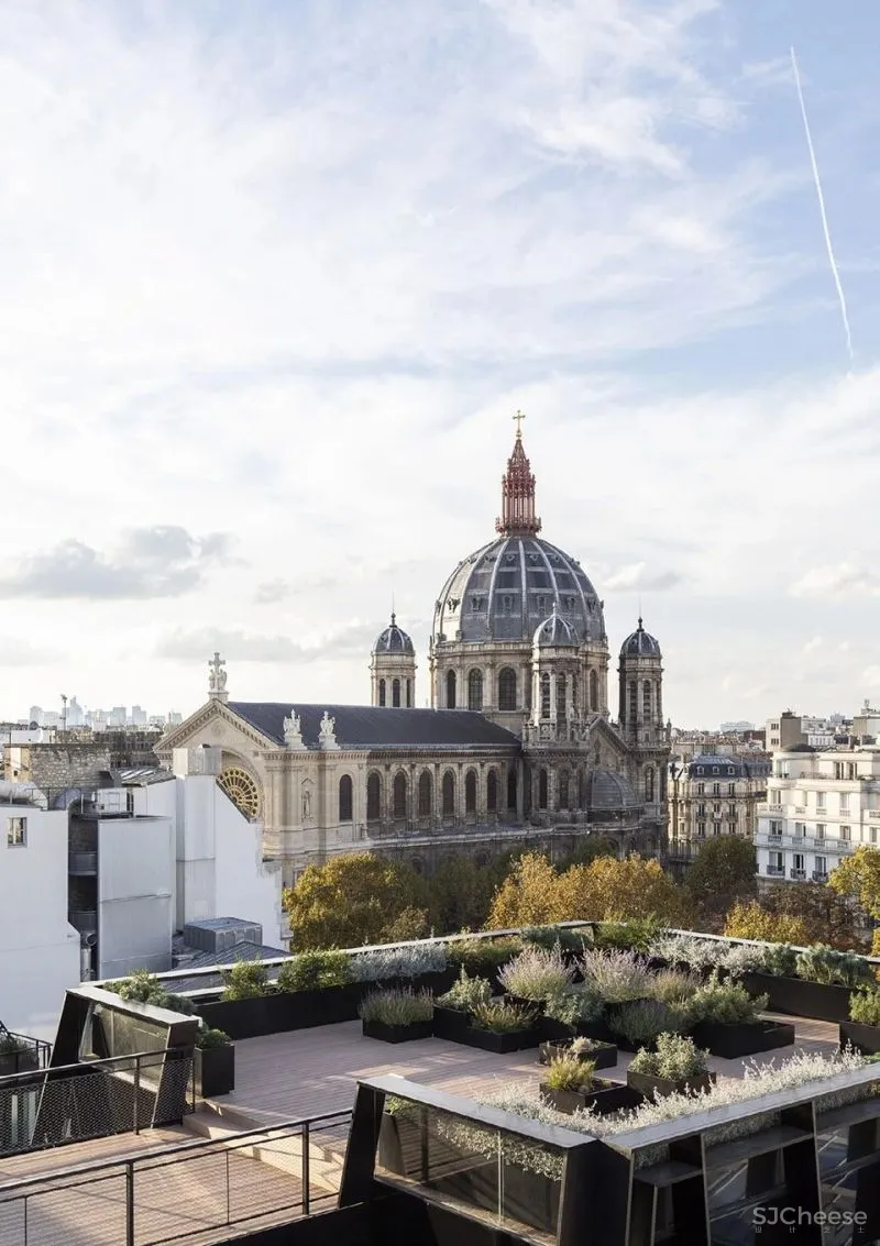 PCA STREAM “LABORDE” Gide新总部大楼