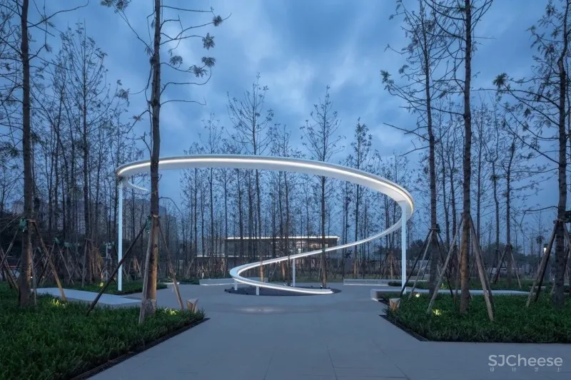 朗生案例|「奥园 •锦官芳华」简洁纯粹中的几何美感