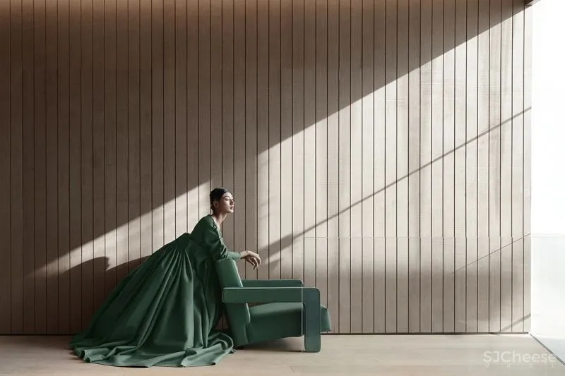 关联以空间的「解构性」和「抽象性」 构序「超现实的界面」