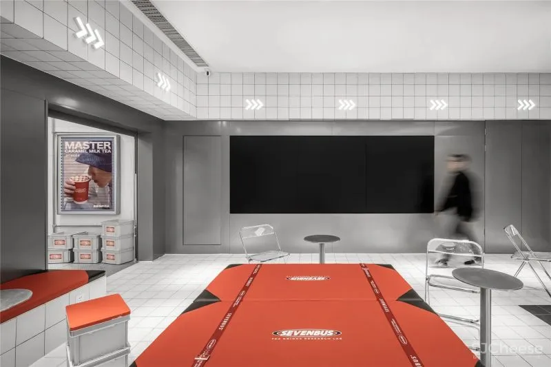 街头文化元素,打造充满玩趣的潮流打卡地 或者设计